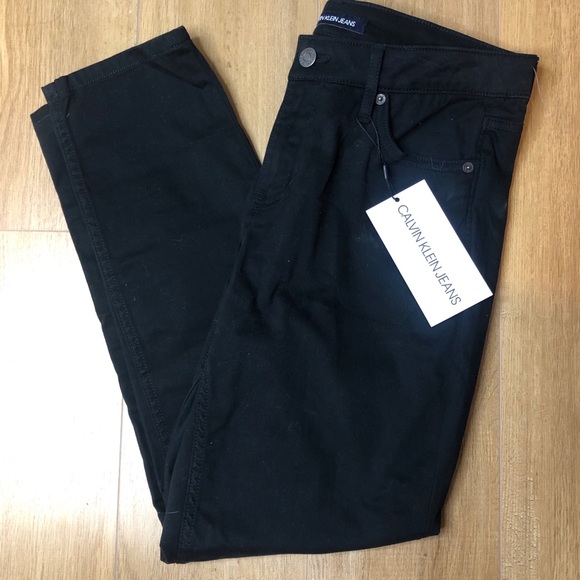 ✨ 2 for 20✨ NWT Calvin Klein Jeans - Picture 1 of 4